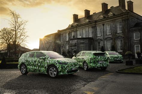 Read the definitive skoda enyaq 2021 review from the expert what car? ŠKODA ENYAQ iV - ŠKODA Storyboard