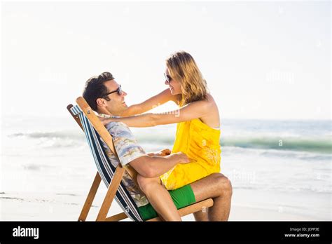 Woman Sitting On Mans Lap Fotos Und Bildmaterial In Hoher Aufl Sung