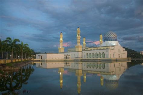 Kota Kinabalu City Mosque Tishineh Tourism