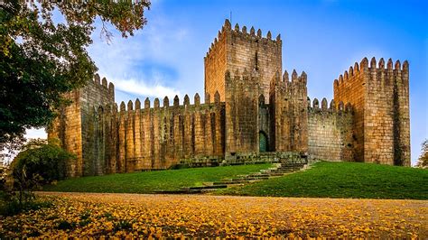 Castelo De Guimarães Noctula Channelnoctula Channel O Que