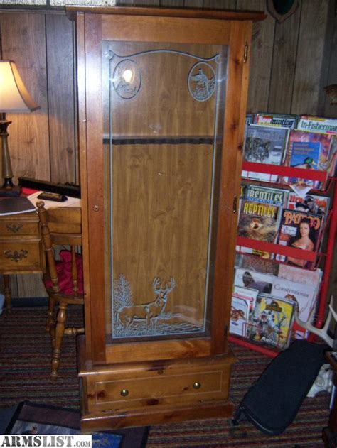 Bench gun concealment storage ottoman furniture safe long rifle shotgun cabinet. ARMSLIST - For Sale: Wooden Gun Cabinet