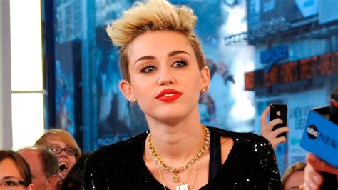 Top 48 Image Short Hair Miley Cyrus Vn