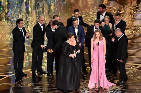 Oscars 2016 Split Decision ‘spotlight Wins Picture Dicaprio Gets