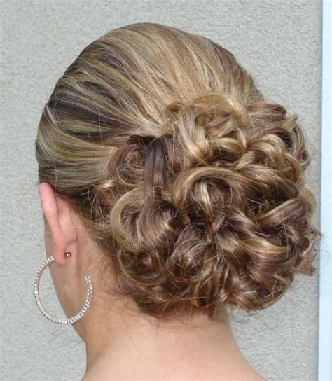 What you need is a unique bridal hairstyle that showcases your best features in every picture. simple bridal updo wedding hairstyle photo.jpg