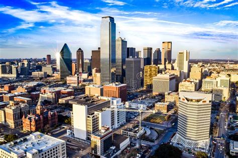 Skyline Of Downtown Dallas Texas Stock Photo Image Of Dallas