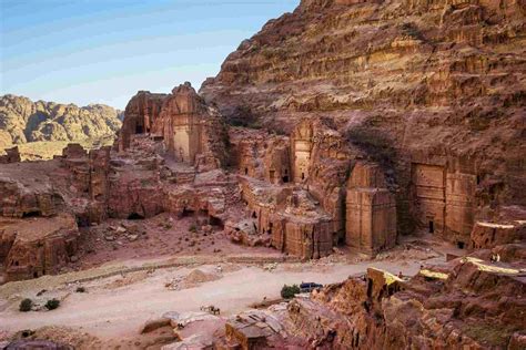 Your Trip To Petra A Complete Guide To The Lost City In Jordan