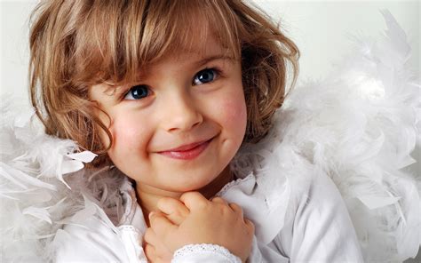 Hd wallpapers and background images. Cute Little Girl HD Wallpaper #7039381