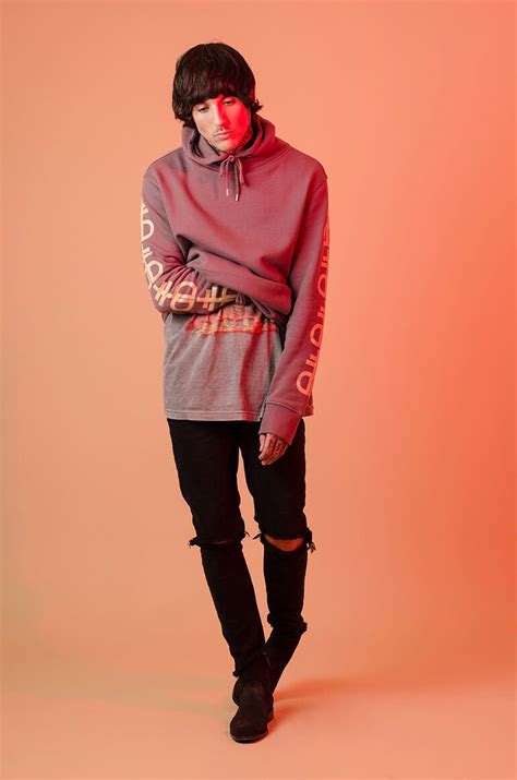 Drop dead clothing limited is responsible for this page. Drop Dead Clothing Drops Custom Fit Pullover Hoodies en 2020 | Oliver sykes, Famosos y Cantantes