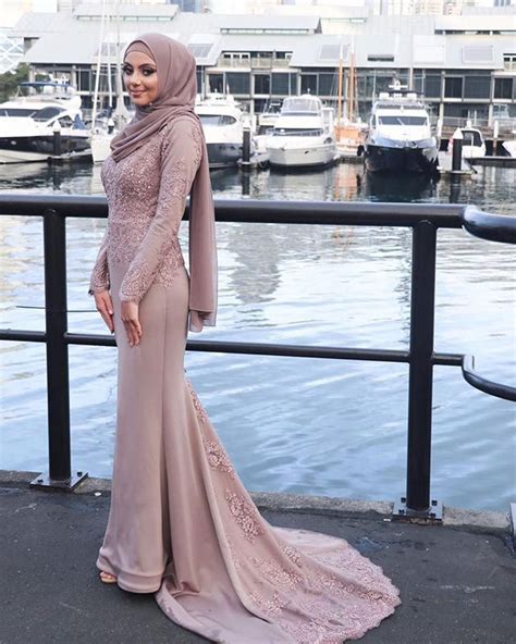 Pin On Muslim Bridal Hijab Niqab ~bridesmaids