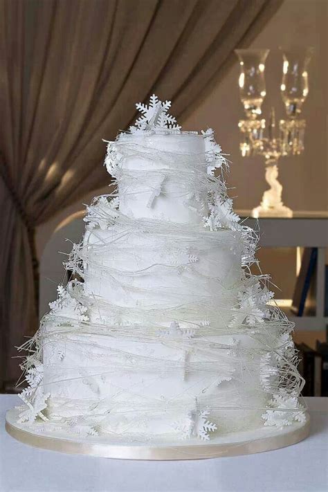 Best Images About Christmas Winter Wedding Cakes On Pinterest Christmas Wedding Winter