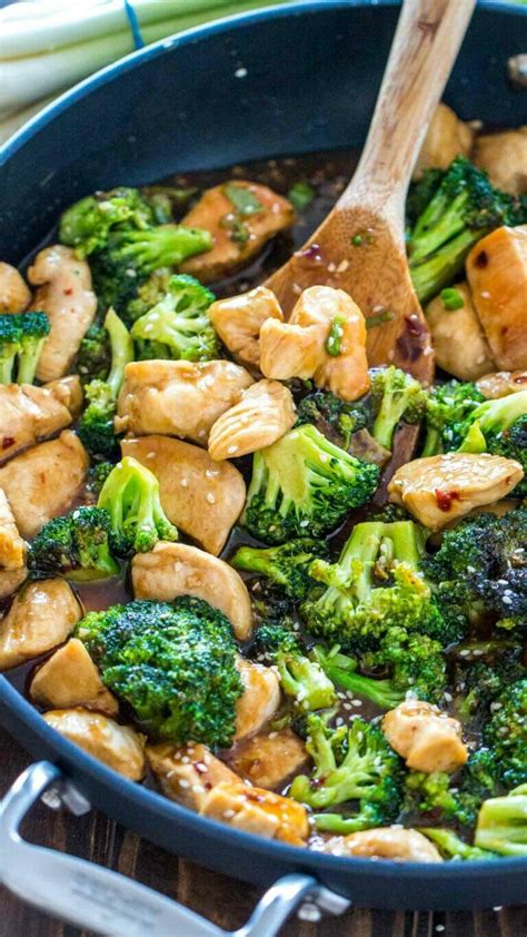We can't get enough of this cheesy rice bake stuffed with chicken, broccoli, and cheddar. Chicken and Broccoli | Recipe | Asian dinner recipes, Asian recipes, Food recipes