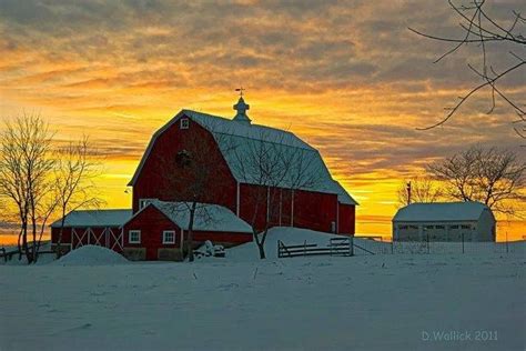 Winter Barn At Sunset Barn Pictures Old Barns Country Barns