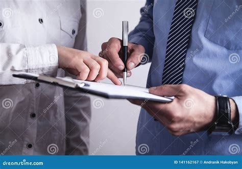 Business People Signing Contract Business Concept Stock Image Image