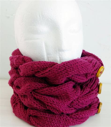 Chunky Cable Knit Cowl Knitting Blog Pattern Duchess