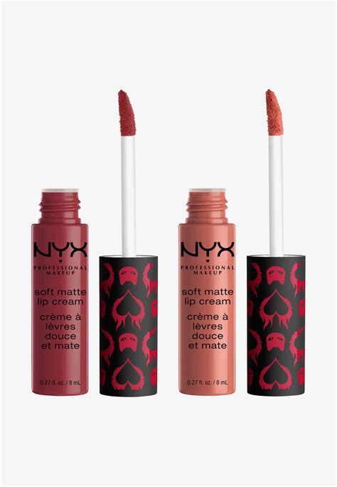 Nyx Professional Makeup Sabrina Netflix Limited Edition Soft Matte Lip Cream Duo Make Up Set