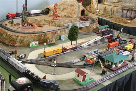Lionel Trains Best Layouts And Store Displays Trains Images And