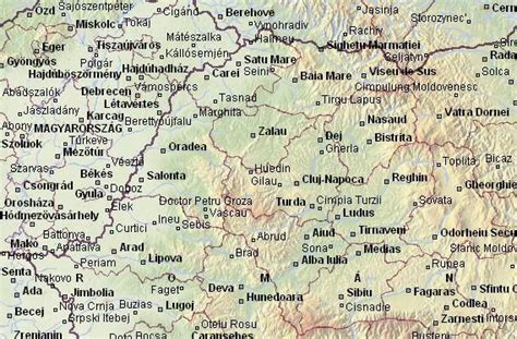 Vászonra nyomtatott térkép rendelhető méretre vágva vagy nagy szegéllyel. Románia- Térkép
