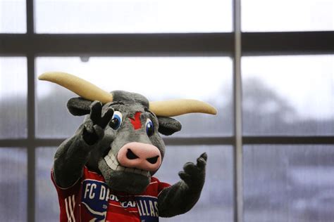 Disd Teams Up With Fc Dallas To Bring Mobile Stem Labs To Pleasant
