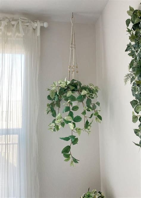 Pothos hanging bush is a luscious 40 in. Artificial Hanging Hoya Leaf Bush | Hanging Plants ...