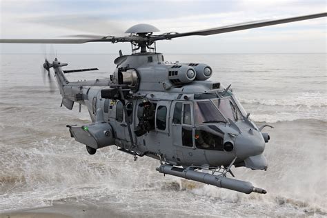 Pr S Lection Par La Pologne Du H M Caracal D Airbus Helicopters Airbus Helicopters Press