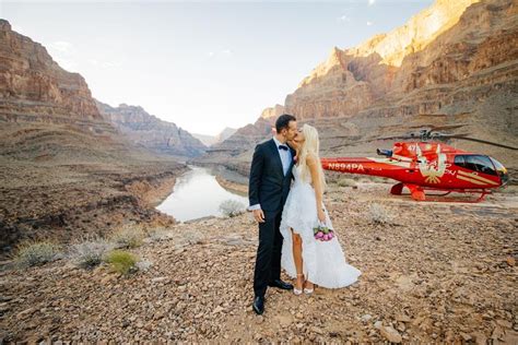 Las Vegas Private Helicopter Flight With Wine Tasting And Dinner Triphobo