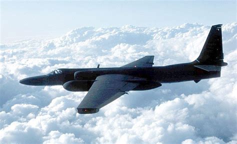 Cold War Era U 2 Spy Plane Flies Low Over Idaho Airport