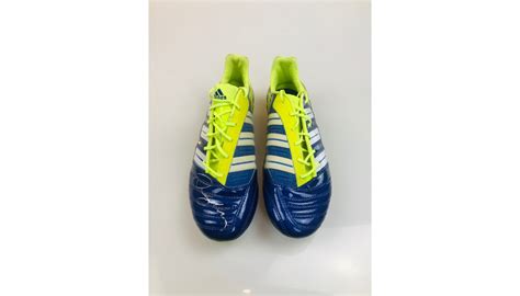 Personalized Adidas Predator Boots Signed By David Beckham Charitystars