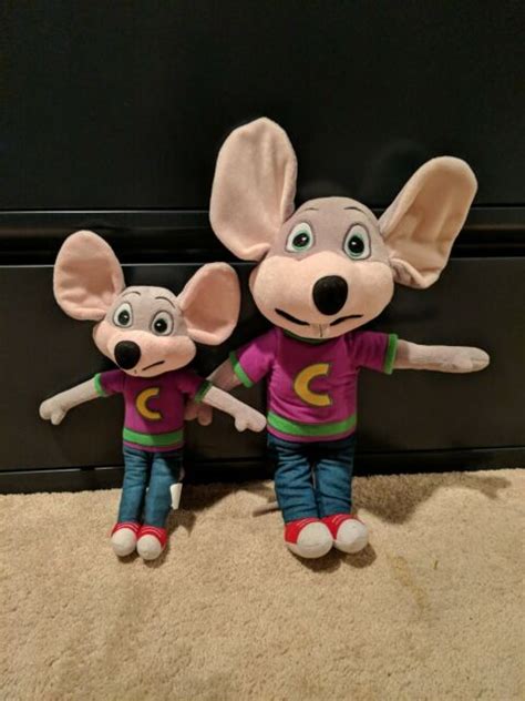Lot Of 2 Chuck E Cheese Plush 12 Inch And 16 Inch Doll Toys Ebay