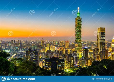 Beautiful Landscape And Cityscape Of Taipei 101 Building And