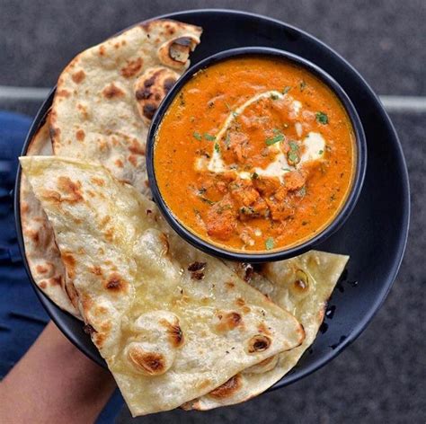 I Ate Butter Chicken With Naan Rfood