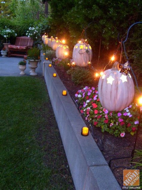 A halloween party is the best way to have fun with friends, family, and relatives. 15 Backyard Designs for Fall - Pretty Designs