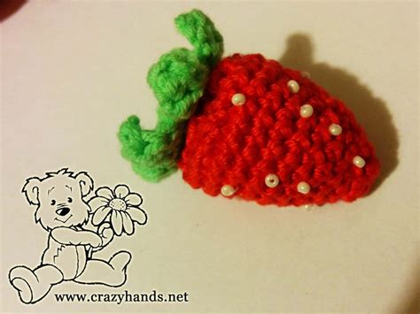 Crochet Strawberry Free Pattern With Green Leaves · Crazy Hands