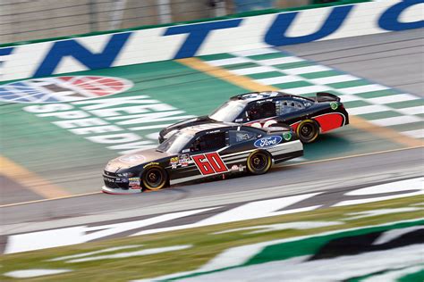 But, when i think about these segments i start thinking about what they'd be like at the short tracks. NASCAR 101- How Does NASCAR work? - Zero To 60 Times