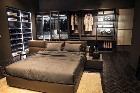 Dress a bedroom closet in sharp, smart style with multipurpose features. An Organized Wardrobe: 15 Space-Savvy and Stylish Closet Ideas - OBSiGeN