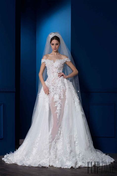 From domed crystals to open hearts, our classic watches don't have to change. Ali Al Khechen Frühjahr/Sommer 2016 - Couture | Wedding ...