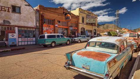 8 Small Us Towns That Should Be On Your 2023 Bucket List