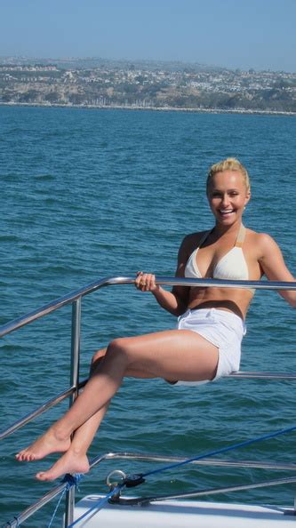 Hayden Panettiere Naked 40 Photos The Fappening