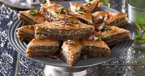 This Rich And Sweet Mediterranean Pastry Is Filled With Delicious