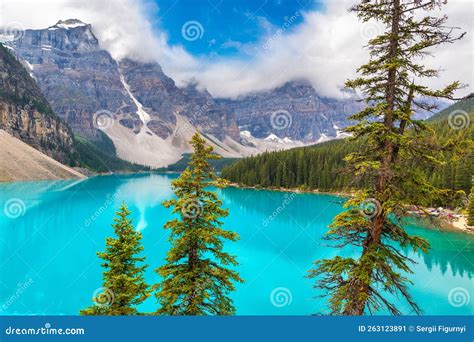 Lake Moraine Banff National Park Stock Image Image Of Calm Lake