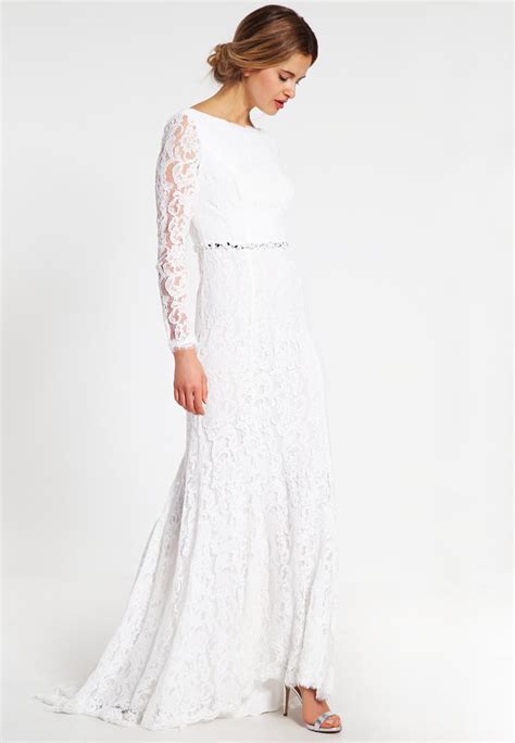 Der ultimative guide für eure hochzeitskleider. Tips på bröllopsklänningar — Angelicas Closet