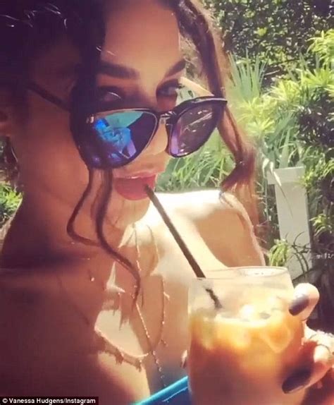 Vanessa Hudgens Flashes Her Bikini Top With Risque Dress Daily Mail Online