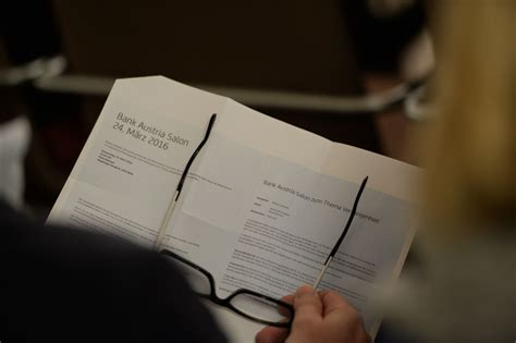 Sie haben ein anliegen, das sie mit einem unserer expertinnen michael plattensteiner regionalleiter premium banking wien city 1010 wien, fichtegasse 9 +43 (0). Bank Austria Salon zum Thema "Vergangenheit", Altes ...