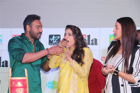 Kajol Ajay Devgan Neha Dhupia At The Trailer Launch Of Film