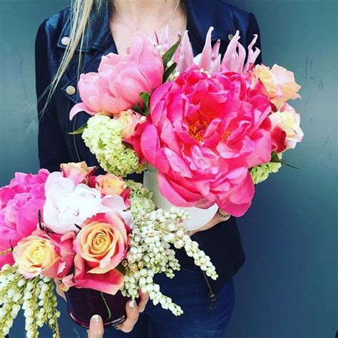 Our network of local independent florists in means that. Buy Flowers Online - Same Day Flower Delivery - Florist ...