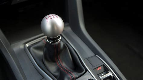 Heres Where Manual Transmission Cars Sell Best