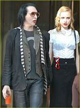 Despite the many rumors about manson (and his being married to dita i've found my double, my twin, with my new girlfriend, evan rachel wood, manson told people in 2007. Full Sized Photo of marilyn manson evan rachel wood 01 | Photo 119171 | Just Jared