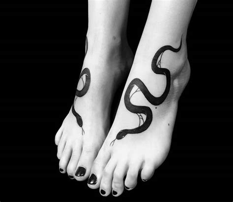 Discover 69 Snake Foot Tattoo Best Incdgdbentre