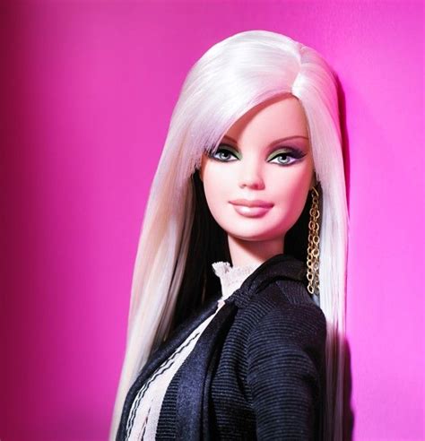 Mac Barbie Close Up Barbie Collector Beautiful Barbie Dolls Barbie Dolls