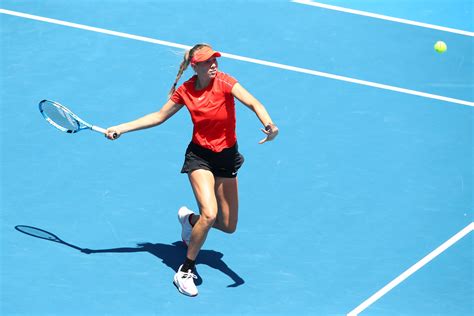 American Teenager Anisimova Advances To Third Round Of Australian Open