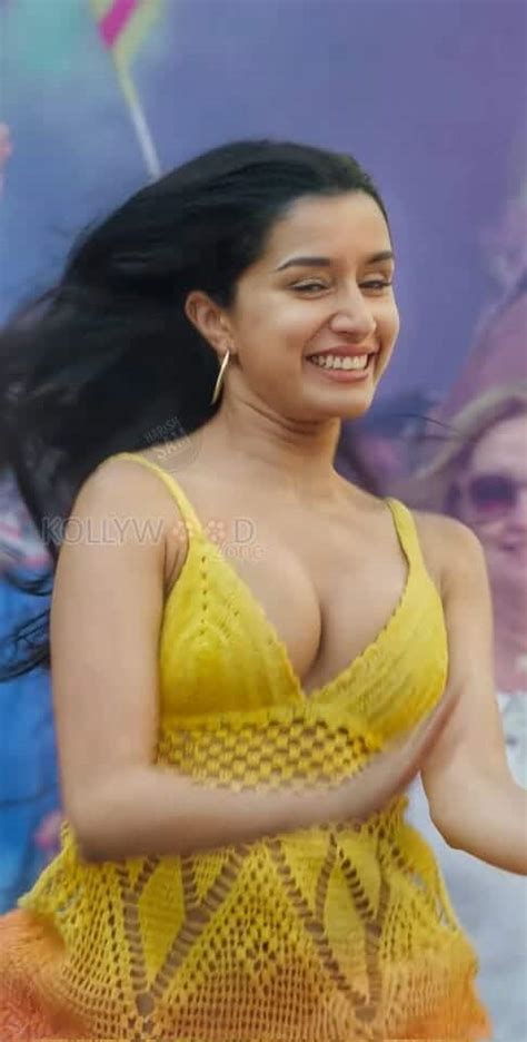 actress shraddha kapoor hot sexy cleavage breast photos 01 224797 kollywood zone